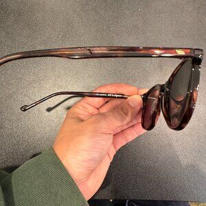 Le Specs Biogen 50 sunglasses brown tortoise brand new never worn!